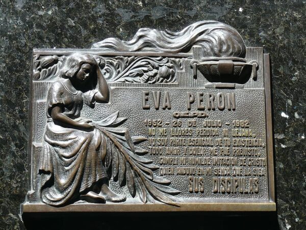 Eva Peron Tour, a woman who changed History